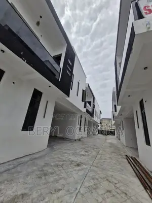 4bdrm Duplex in Ado / Ajah for sale