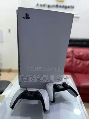 Uk Used Ps5 With Two Controllers