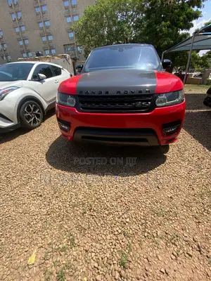 Land Rover Range Rover Sport SVR 4x4 (5.0L 8cyl 8A) 2017 Red