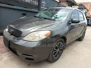 Toyota Matrix 2004 Gray