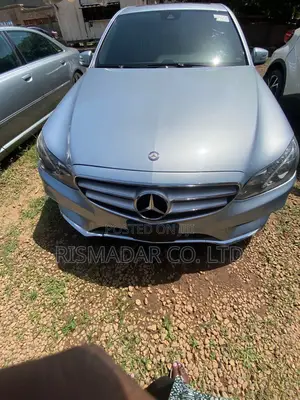 Mercedes-Benz E350 Base 4Matic Coupe AWD (3.5L 6cyl 7A) 2014 Silver