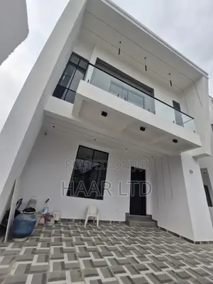 4bdrm Duplex in Ado / Ajah for sale