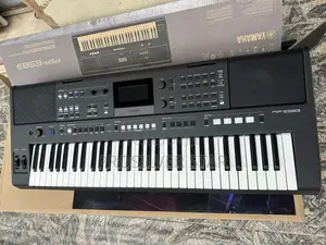 PSR E-583 Yamaha Keyboard