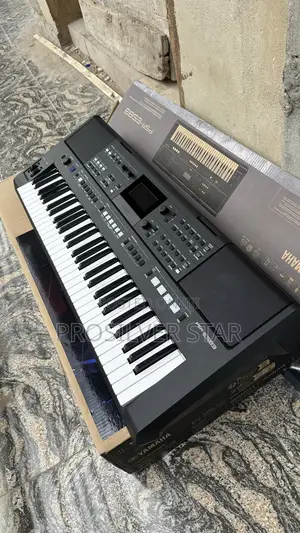 PSR E-583 Yamaha Keyboard