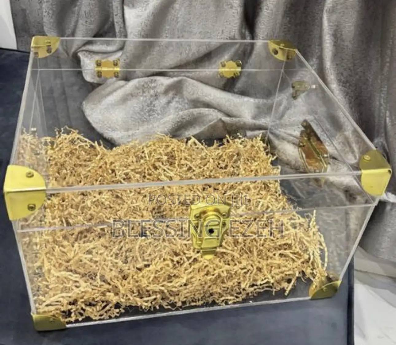 Acrylic Gift Box