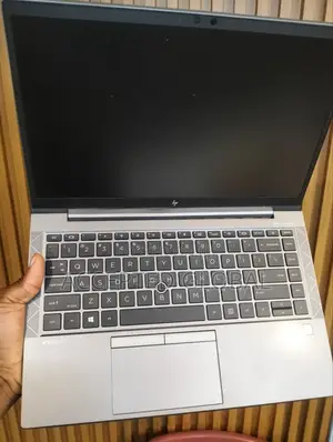 Laptop HP ZBook Firefly 14 G7 16GB Intel Core i5 SSD 256GB