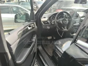 Mercedes-Benz GLE-Class GLE 400 4MATIC 2019 Black