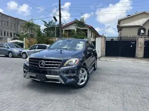 Mercedes-Benz M Class ML400 4MATIC 4dr SUV AWD (3.0L 6cyl Turbo 7A) Gray