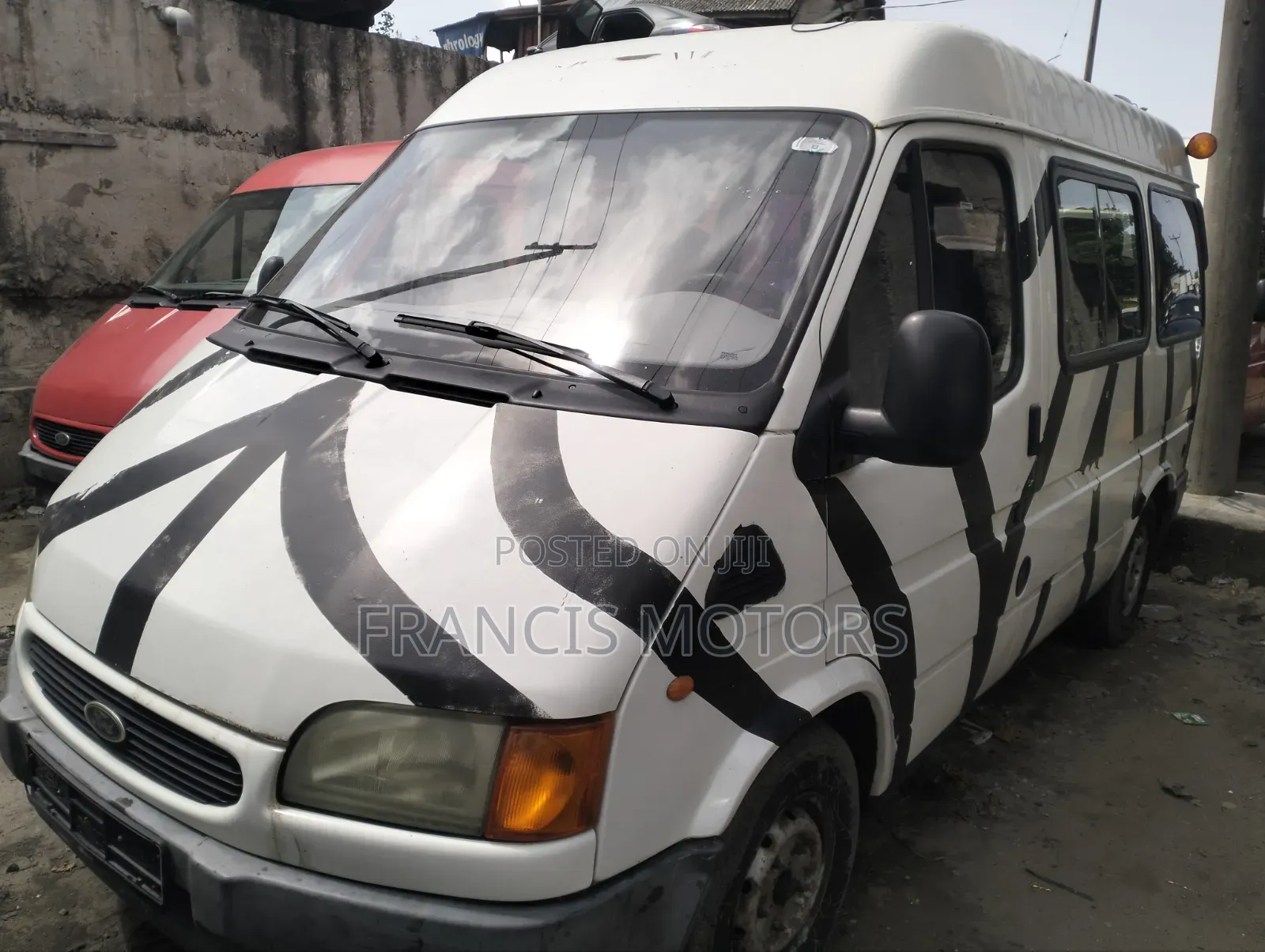 Ford Transit 2000 White