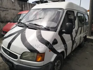 Ford Transit 2000 White