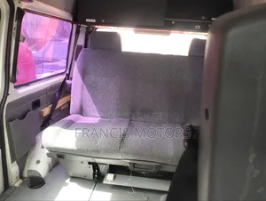 Ford Transit 2000 White