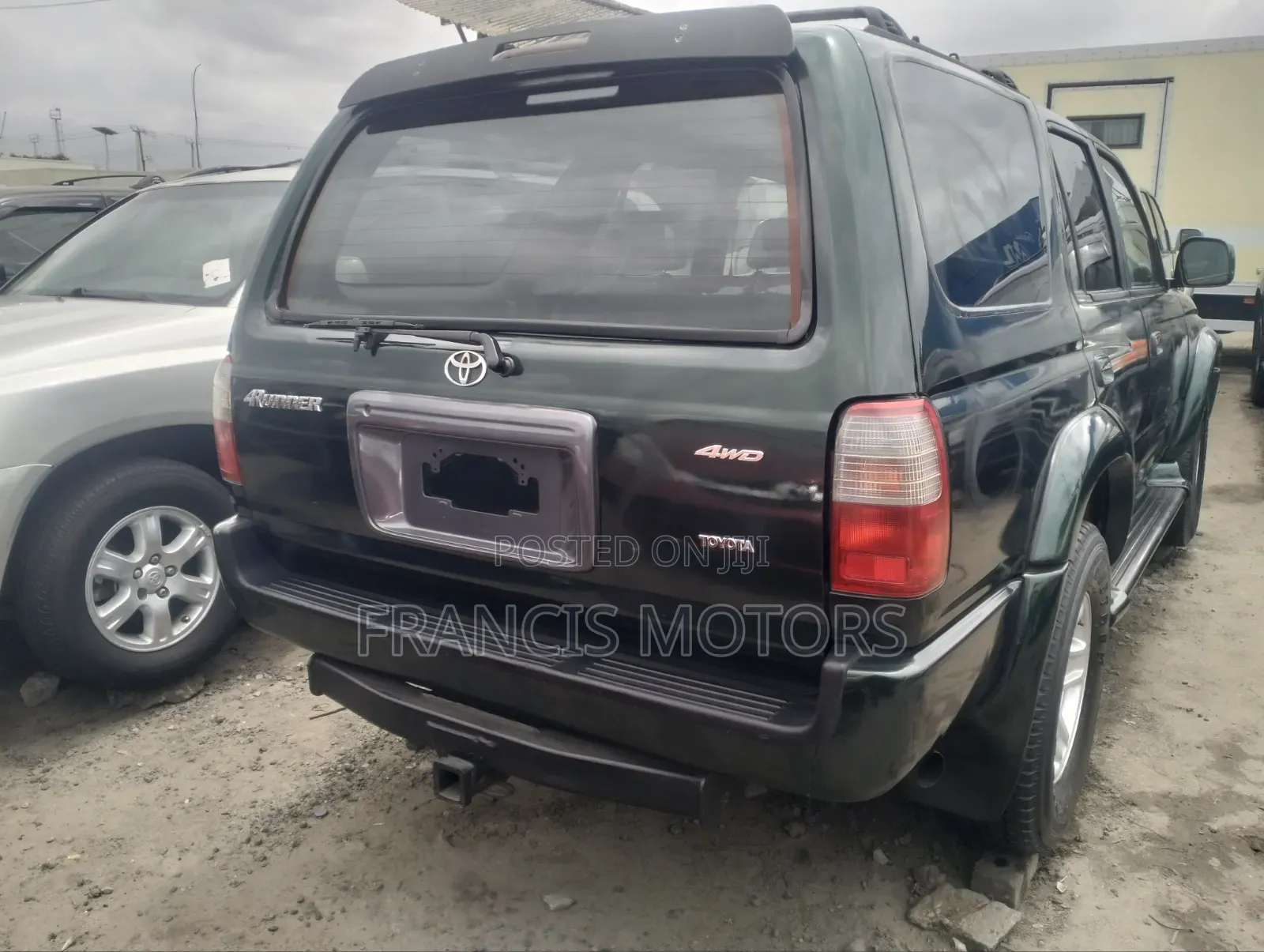 Toyota 4-Runner 2000 Green