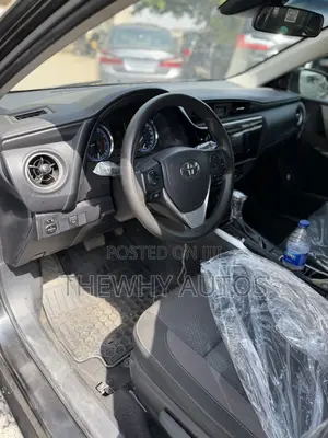 Toyota Corolla LE ECO 4dr Sedan (1.8L 4cyl CVT) 2017 Black