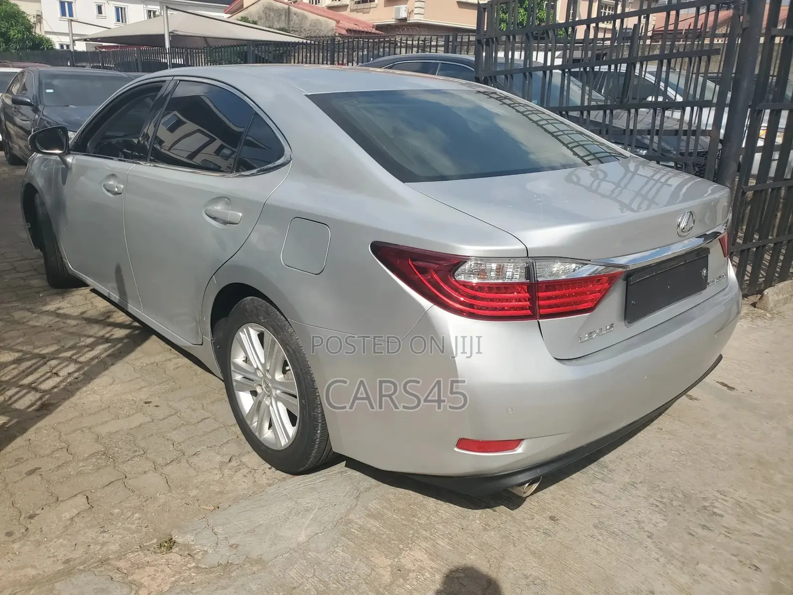 Lexus ES 350 FWD 2014 Silver