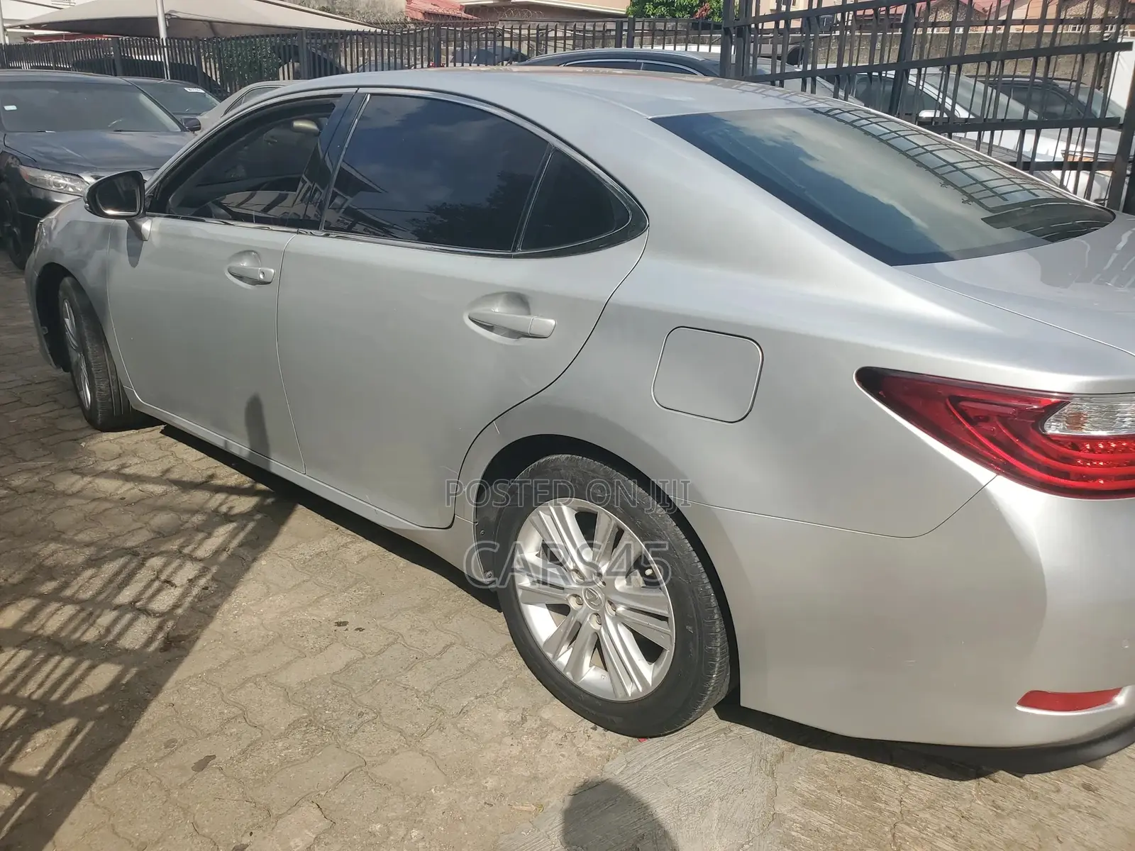 Lexus ES 350 FWD 2014 Silver