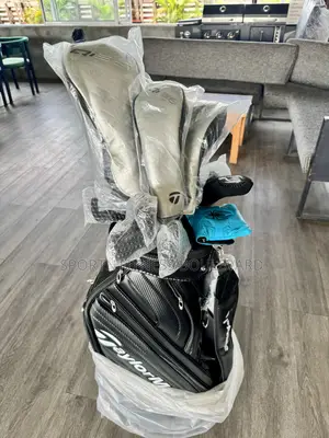 Taylormade Qi10 Complete Golf Set