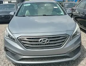 Hyundai Sonata Limited 2.0T Seban (2.0L 4cyl 6A) 2016 Silver