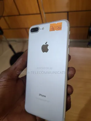 Apple iPhone 7 Plus 32 GB Silver
