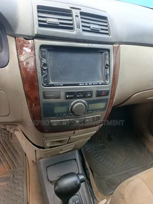 Toyota Ipsum 2001 Silver