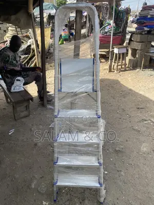 5-Step Aluminum Folding Ladder-150kg Capacity, Anti-Slip, Space-Saving