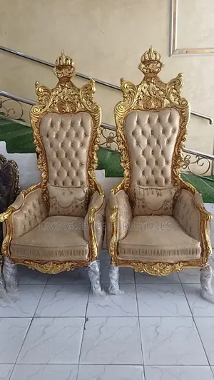 Royal Console Me And You Fabric Chairs With Coffee Table