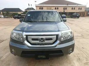 Honda Pilot 2011 Gray