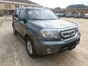 Honda Pilot 2011 Gray