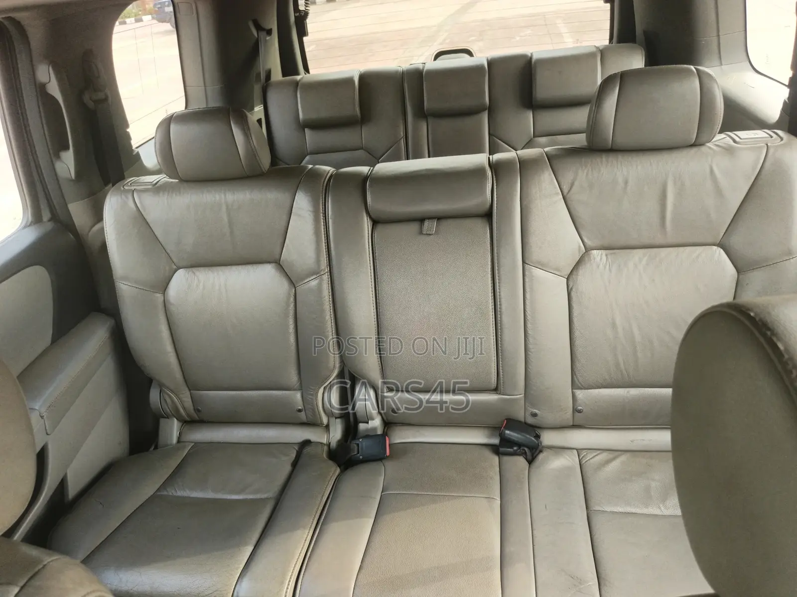 Honda Pilot 2011 Gray