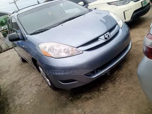 Toyota Sienna XLE Limited AWD 2006 Blue