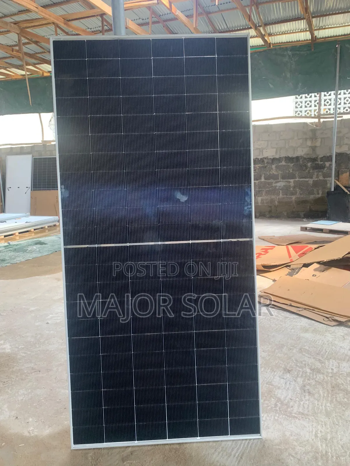 720w Jinko Panel