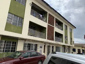 3bdrm Block of Flats in Owerri for sale
