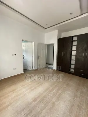 4bdrm Townhouse / Terrace in Karmo for rent