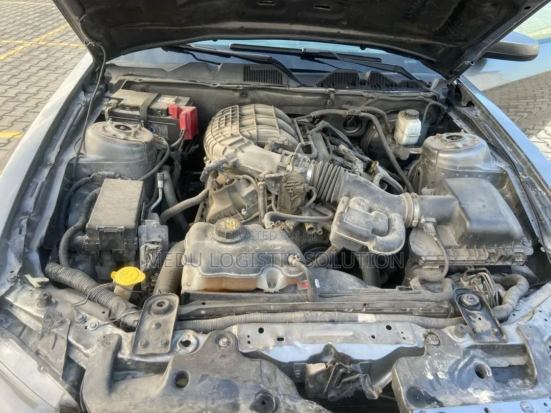 Ford Mustang V6 Premium 2013 Gray