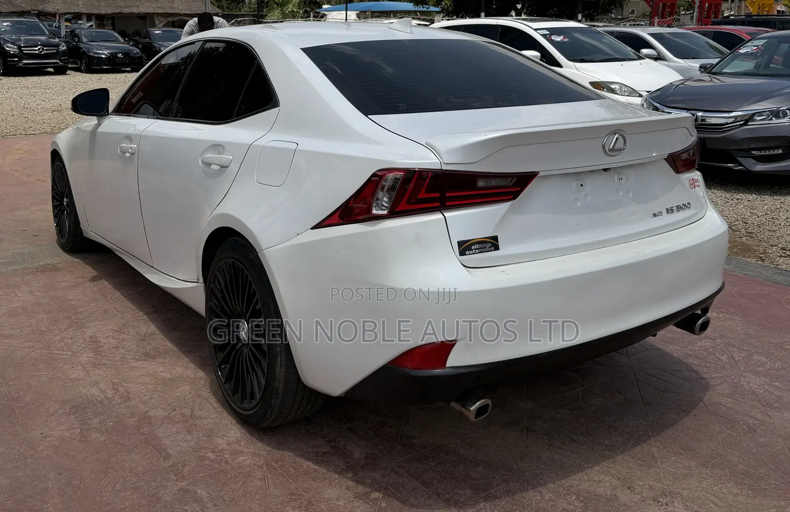 Lexus IS 2017 White