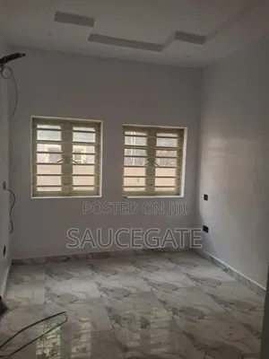 Furnished 3bdrm Apartment in Unipetrol Estate, Satellite Town for rent