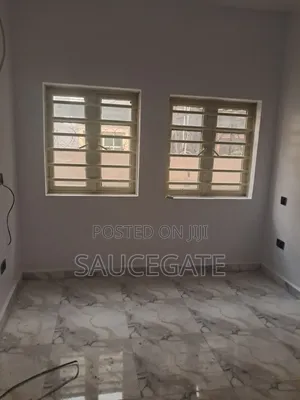 Furnished 3bdrm Apartment in Unipetrol Estate, Satellite Town for rent