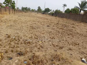 100/100fit of Land at Barnawa Gra