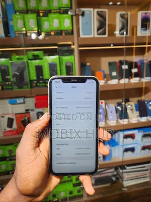 Apple iPhone 11 64 GB White