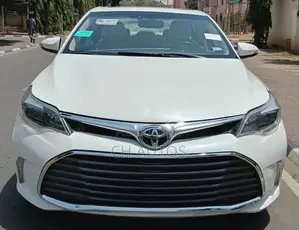 Toyota Avalon Limited 4dr Sedan (3.5L 6cyl 6A) 2014 Black