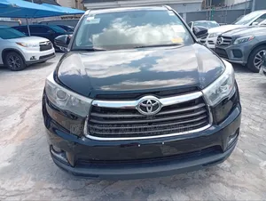 Toyota Highlander 2016 Black