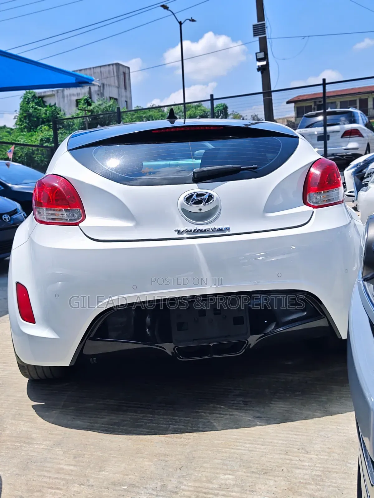 Hyundai Veloster Automatic 2012 White
