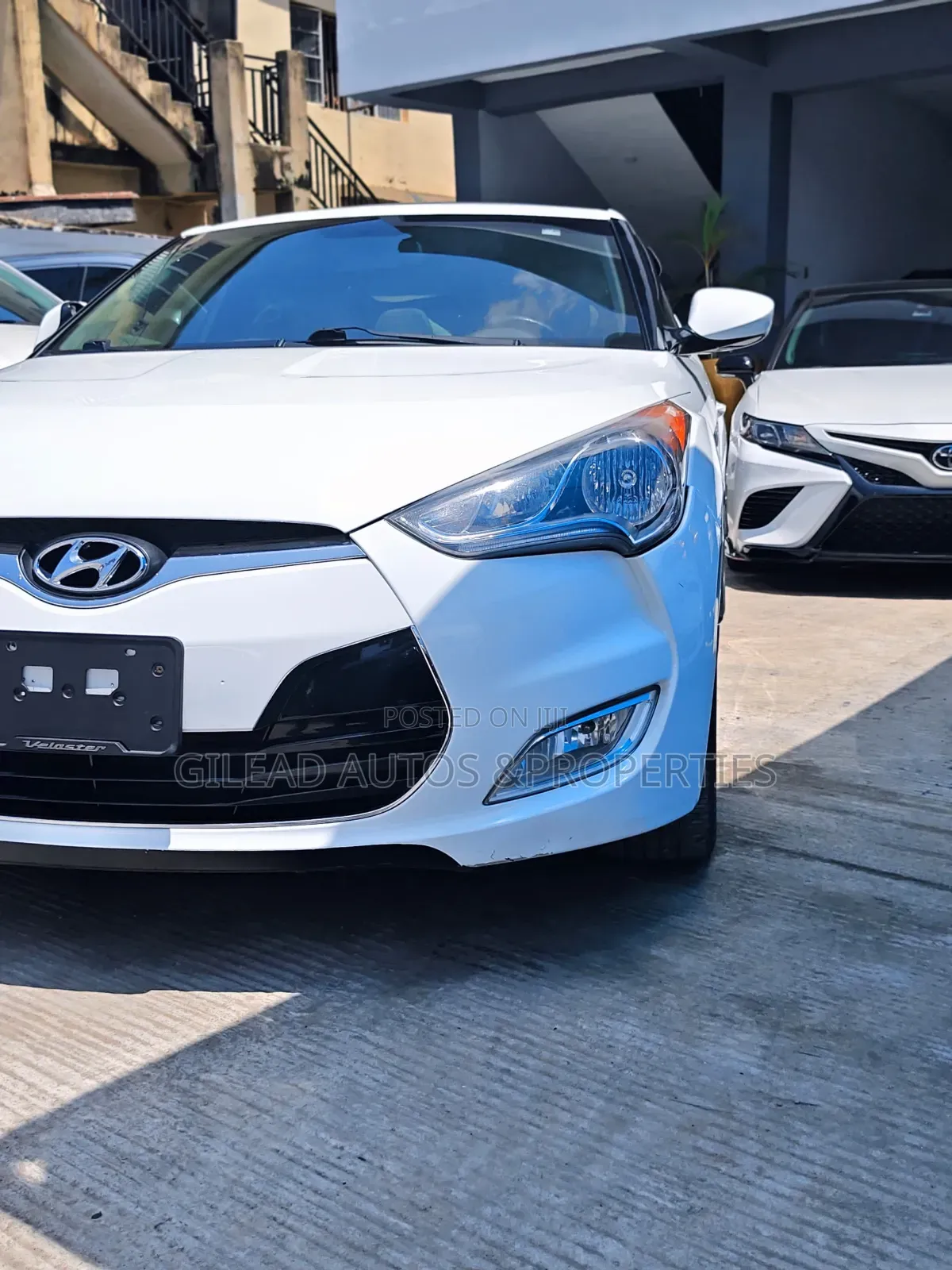 Hyundai Veloster Automatic 2012 White