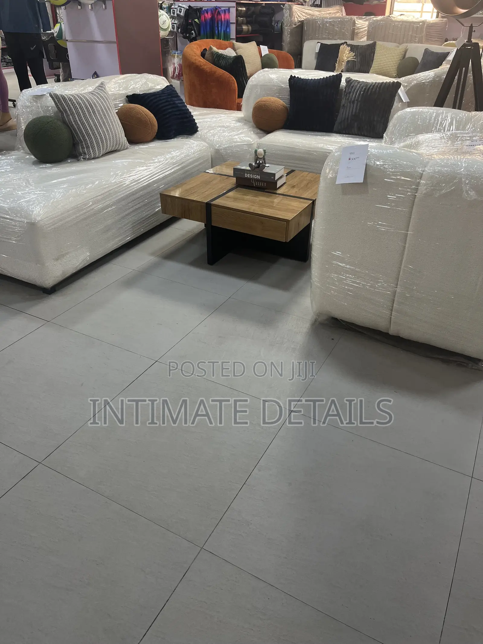 Premium 7 Seaters Off White Sectional Set
