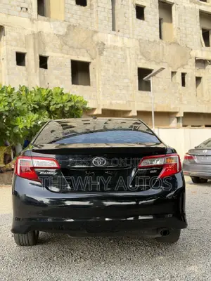 Toyota Camry SE 4dr Sedan (2.5L 4cyl 6A) 2012 Black