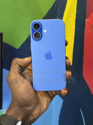 Apple iPhone 16 128 GB Blue