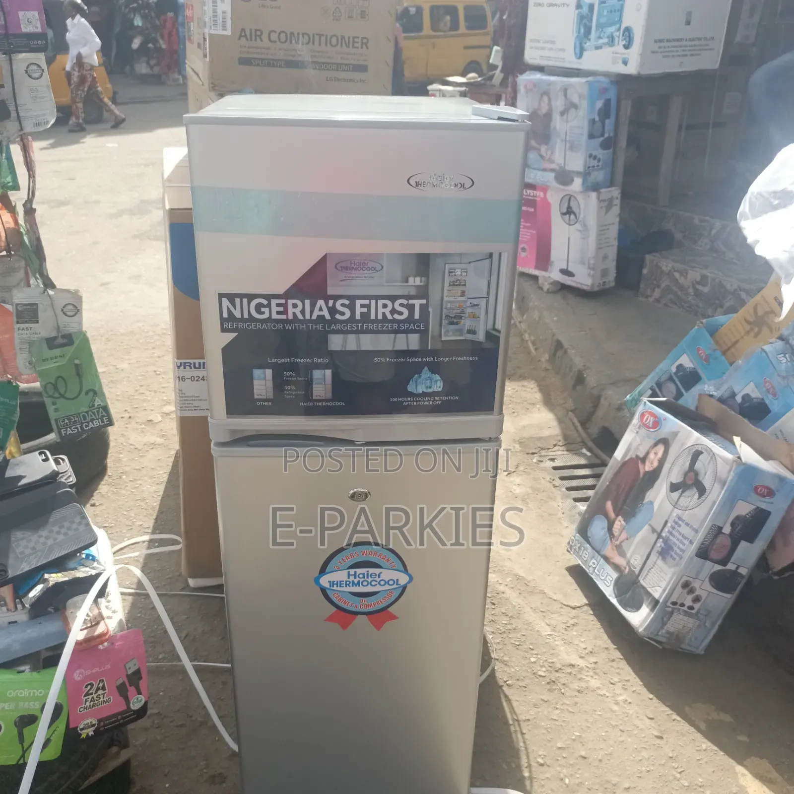 Theemocool Fridge HRF-160bex 160litre