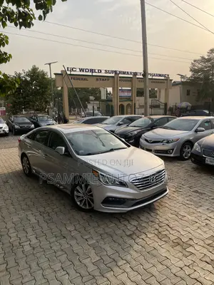 Hyundai Sonata Sport Sedan FWD (2.4L 4cyl 6A) 2017 Silver