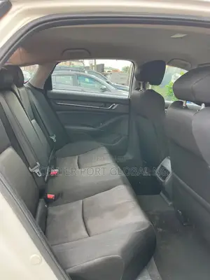 Honda Accord EX 2018 White