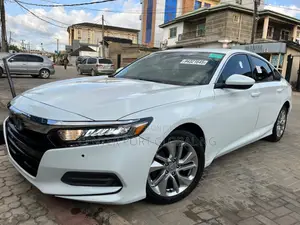 Honda Accord EX 2018 White