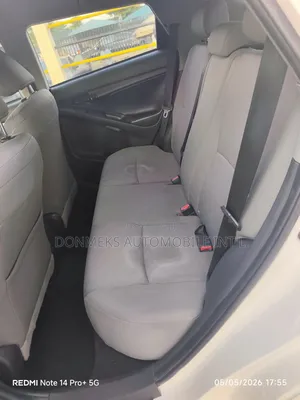 Toyota Matrix 2011 White